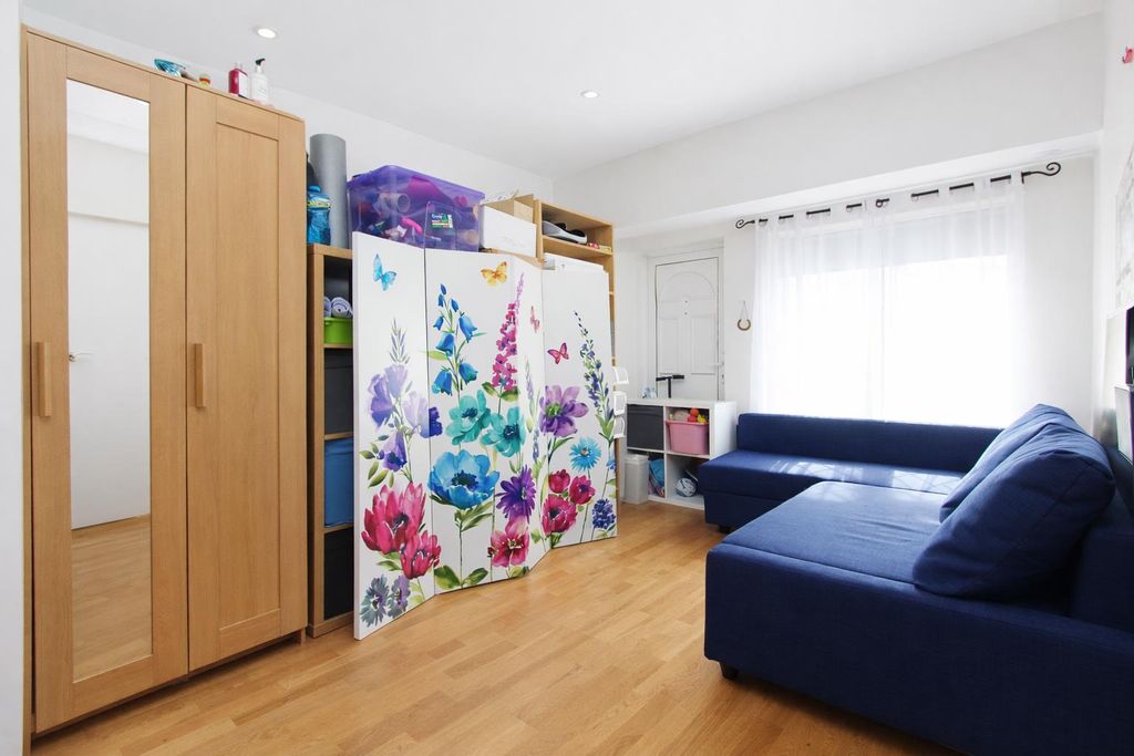 Additional image 11 of 5 bed semi-detached house for saleStanley Park Road, Carshalton SM5