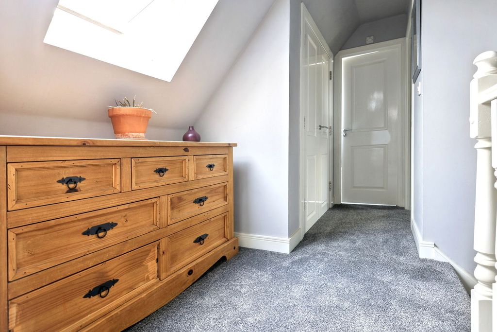 Additional image 16 of 5 bed detached house for saleBerryfield Way, Carterton OX18