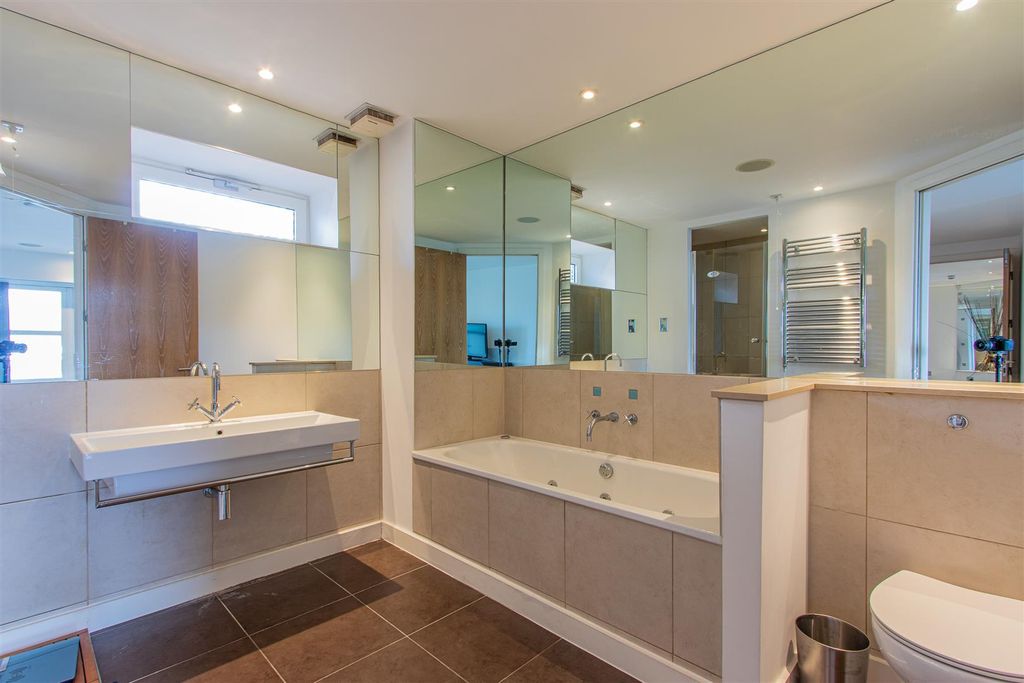 Additional image 12 of 2 bed flat for saleGreyfriars Road, Cardiff CF10