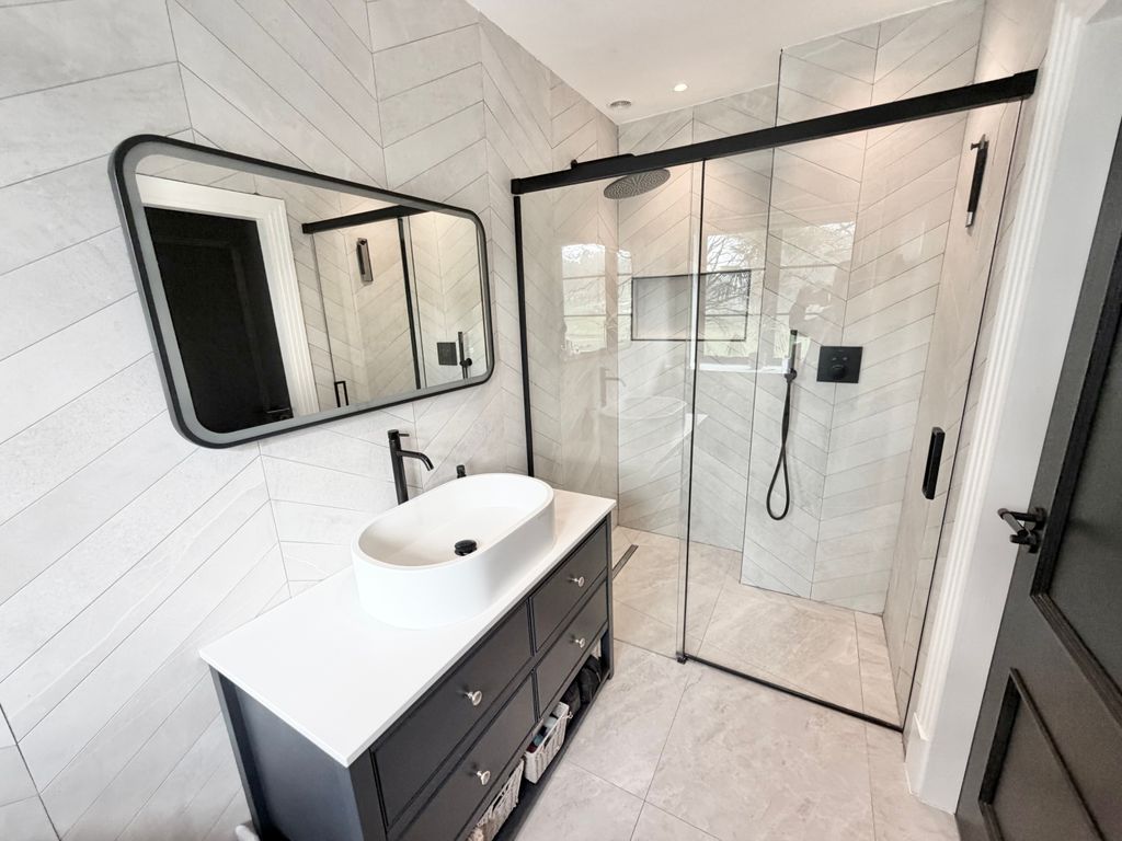 Additional image 22 of 5 bed detached house for salePrior Croft Close, Camberley GU15