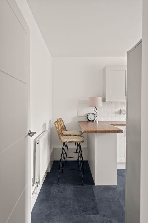 Additional image 7 of 2 bed flat for saleWest Street Lane, Carshalton SM5