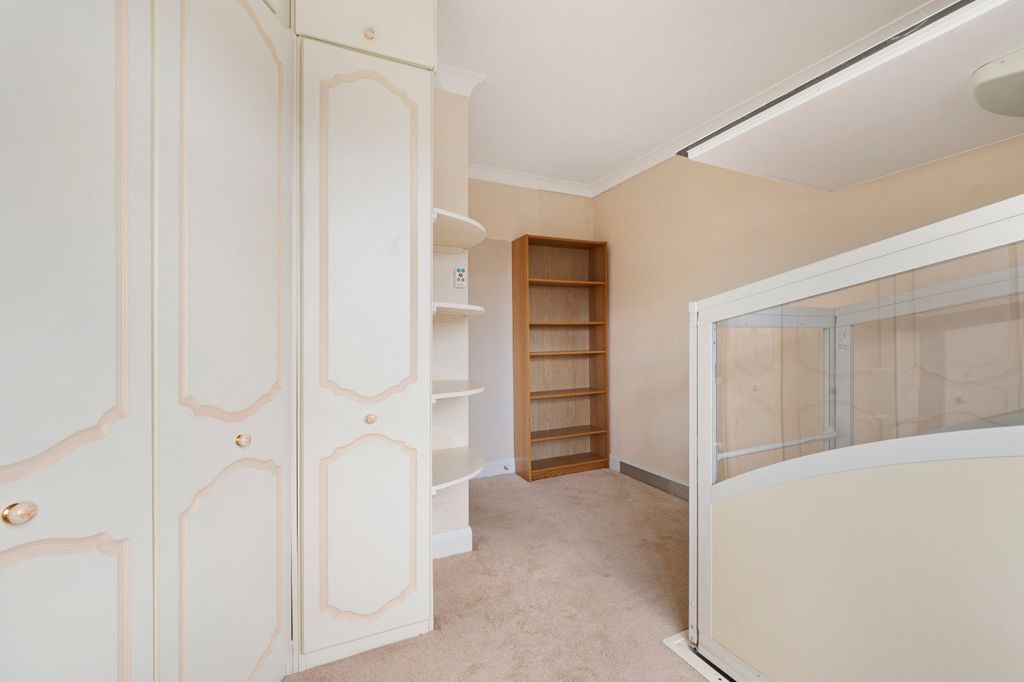 Additional image 39 of 6 bed semi-detached house for saleSalisbury Road, Carshalton SM5