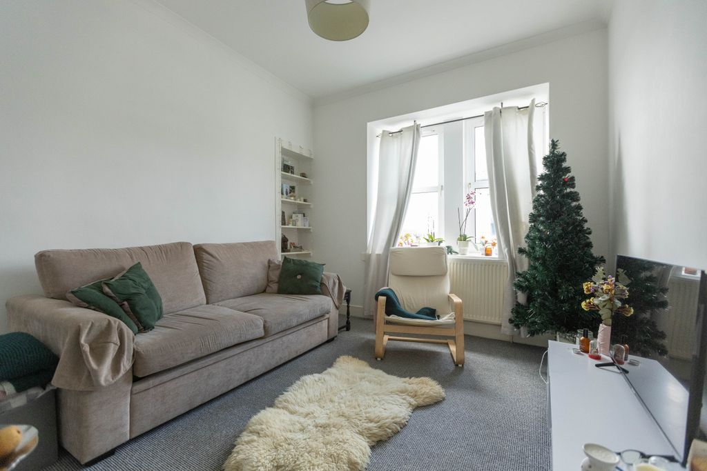Additional image 2 of 2 bed flat for saleHill Street, Dunoon PA23