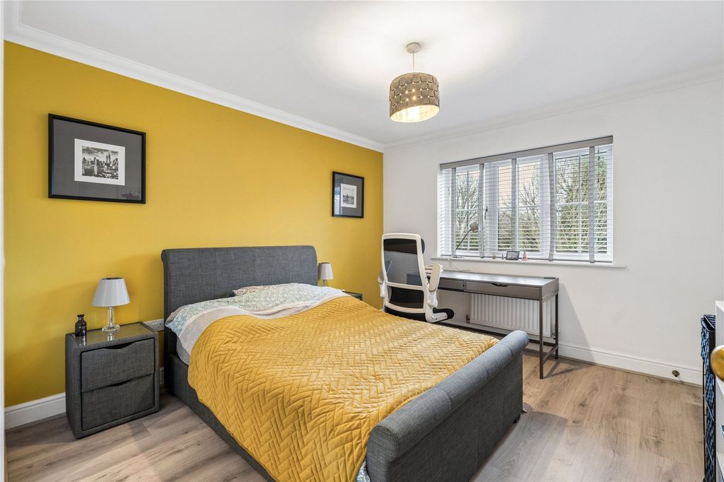 Additional image 19 of 5 bed detached house for saleCedar Close, Chesham HP5