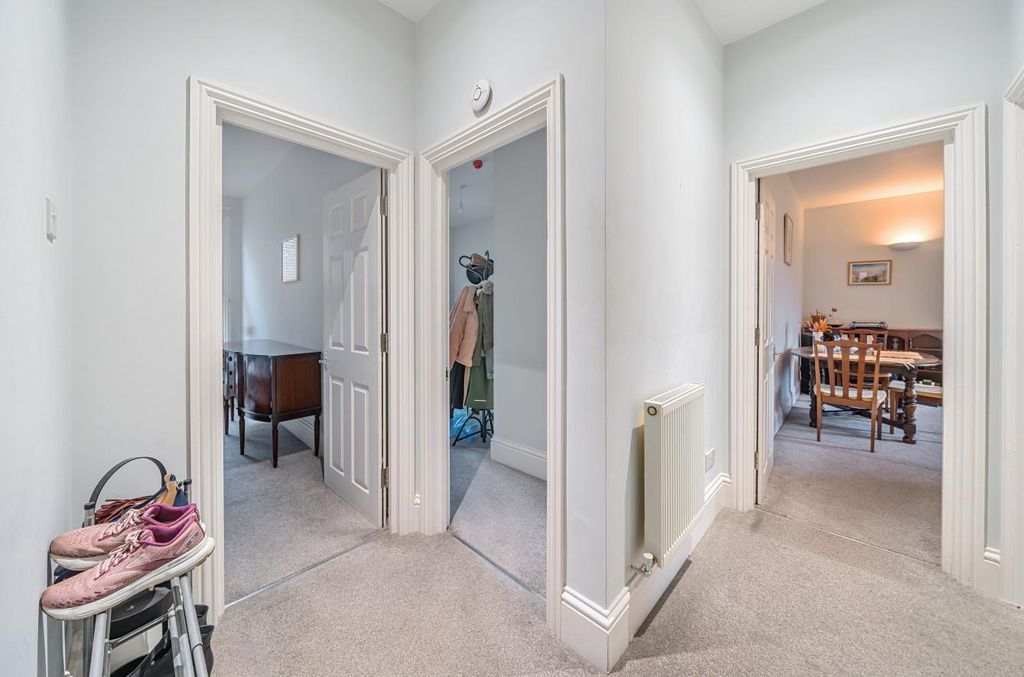 Additional image 7 of 2 bed flat for saleUpper Park Place, Upper Park Road, Camberley GU15
