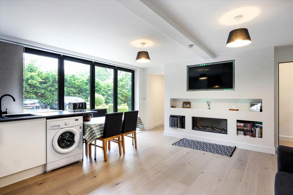 Additional image 21 of 6 bed detached house for saleBalcarras Road, Charlton Kings, Cheltenham, Gloucestershire GL53