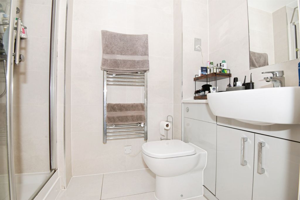 Additional image 14 of 2 bed flat for saleGoodearl Place, Princes Risborough HP27