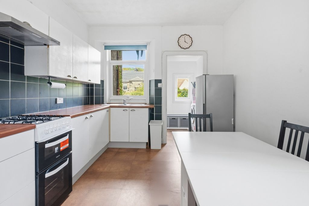 Additional image 4 of 3 bed flat for saleSomerville Street, Burntisland KY3