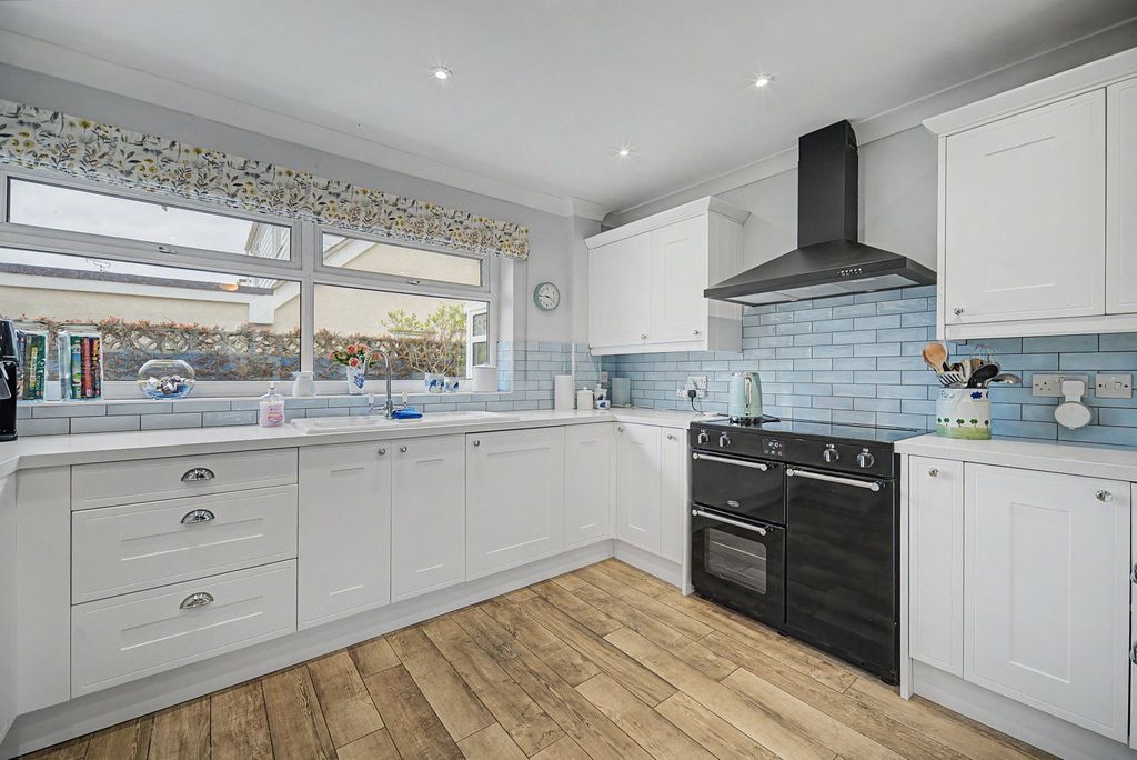 Additional image 7 of 4 bed detached house for saleAnglesey Way, Nottage, Porthcawl CF36