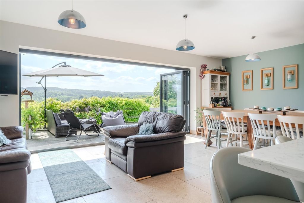 Additional image 15 of 6 bed detached house for saleLansdale House, Riggotts Lane, Walton, Chesterfield S42