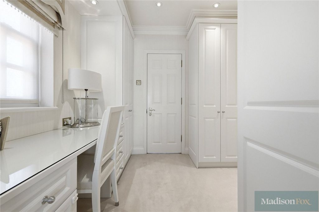 Additional image 24 of 5 bed detached house for saleHainault Road, Chigwell, Essex IG7