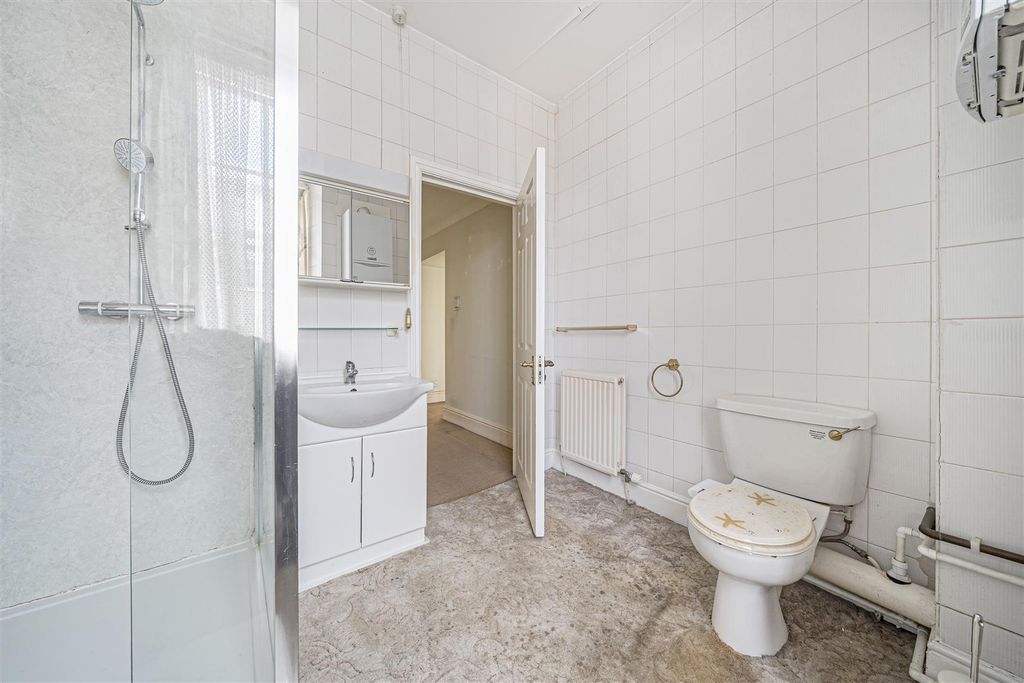 Additional image 14 of 2 bed flat for saleMonkton Park, Chippenham SN15