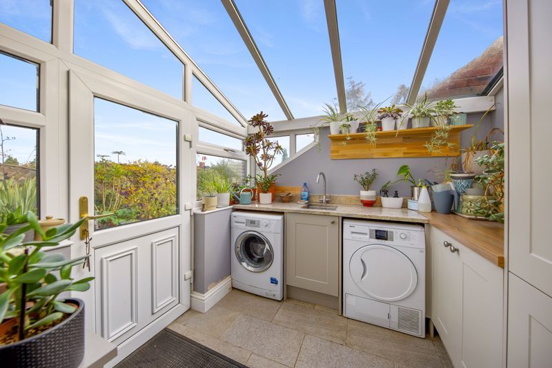 Additional image 17 of 5 bed semi-detached house for saleOld Hall Road, Chesterfield S40