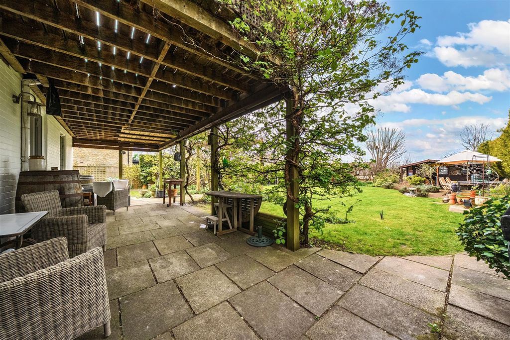 Additional image 24 of 5 bed detached house for saleHardenhuish Lane, Chippenham SN14
