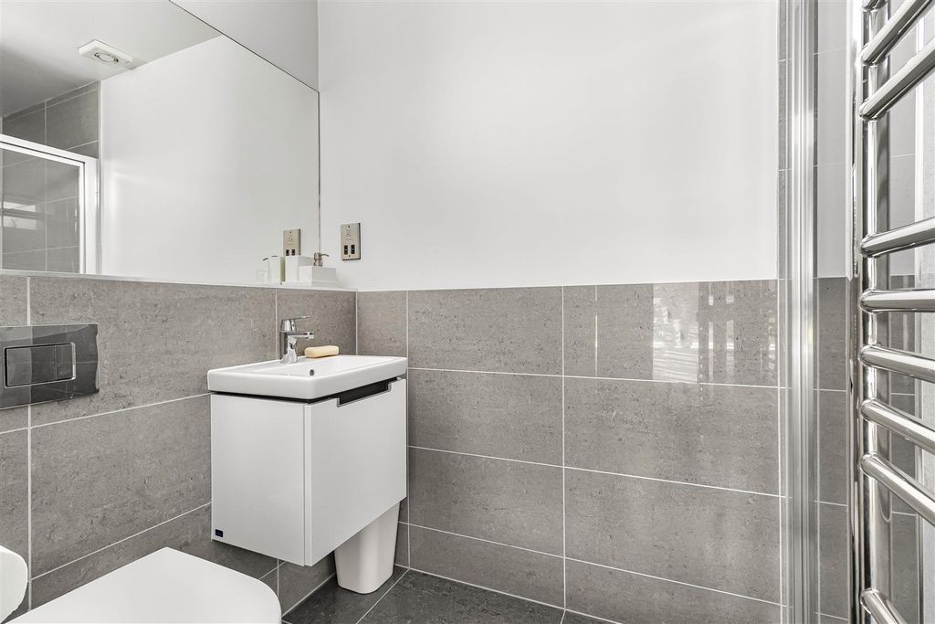 Additional image 21 of 4 bed link detached house for saleSpens Avenue, Cambridge CB3