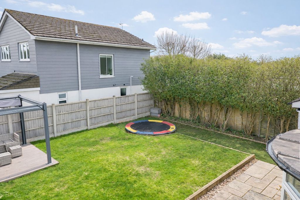 Additional image 15 of 4 bed detached house for saleManor Road, Christchurch BH23