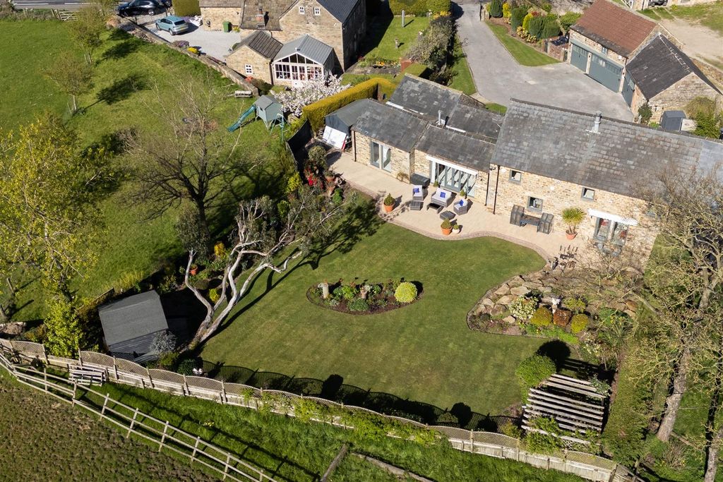 Additional image 79 of 4 bed property for saleHawthorne Barns, Walton Back Lane, Somersall, Chesterfield S42