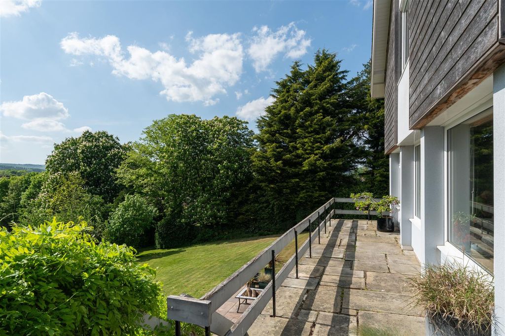 Additional image 66 of 6 bed detached house for saleLansdale House, Riggotts Lane, Walton, Chesterfield S42