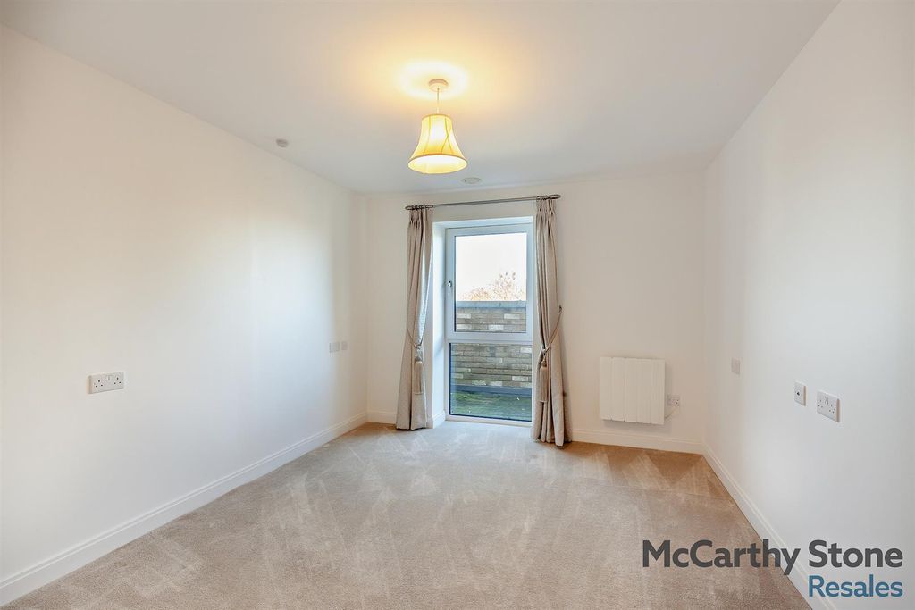 Additional image 9 of 2 bed flat for saleMiami House, Princes Road, Chelmsford, Essex CM2