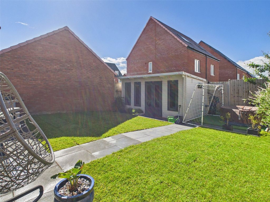 Additional image 22 of 4 bed detached house for saleEmperor Way, Chinnor, Oxfordshire OX39
