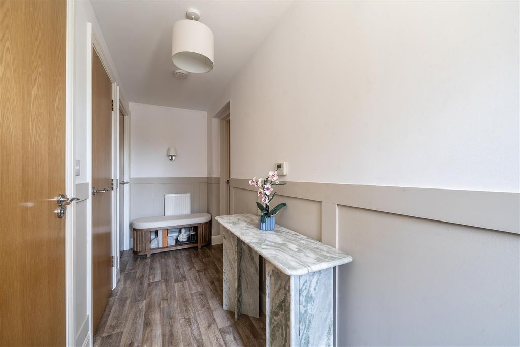 Additional image 10 of 1 bed flat for saleCochran Avenue, Chippenham SN15