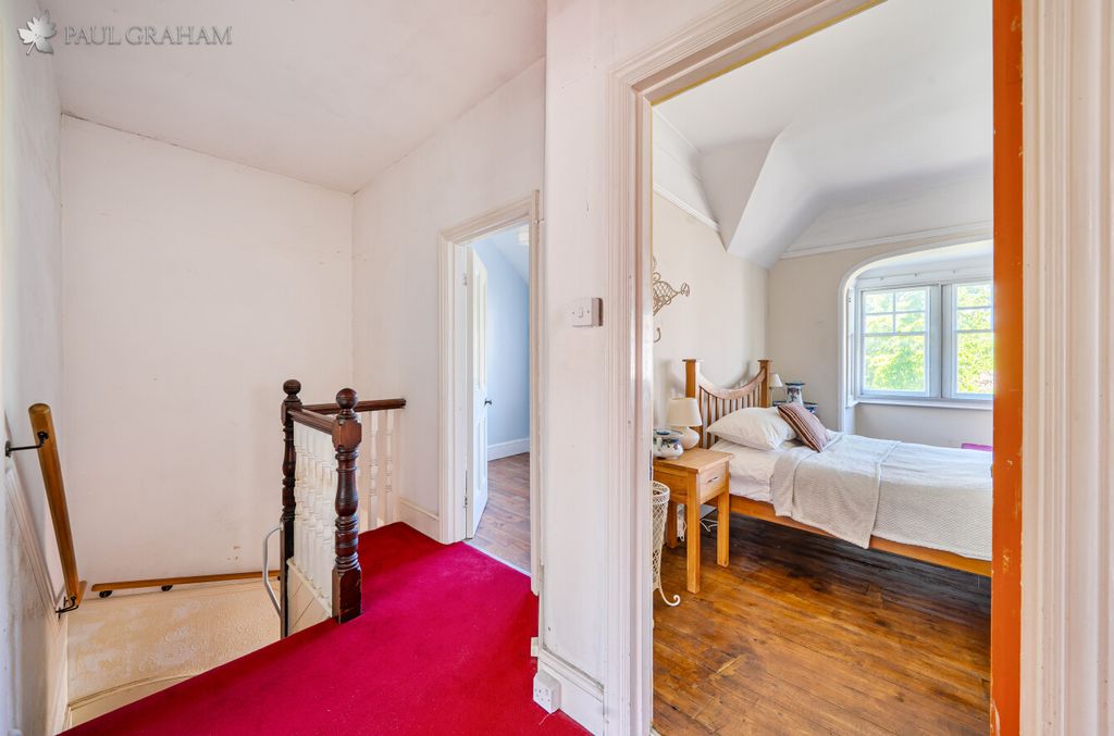 Additional image 23 of 4 bed semi-detached house for saleGrosvenor Avenue, Carshalton SM5