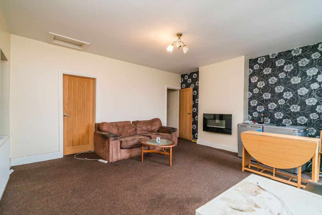 Additional image 4 of 3 bed flat for saleEaves Lane, Chorley PR6