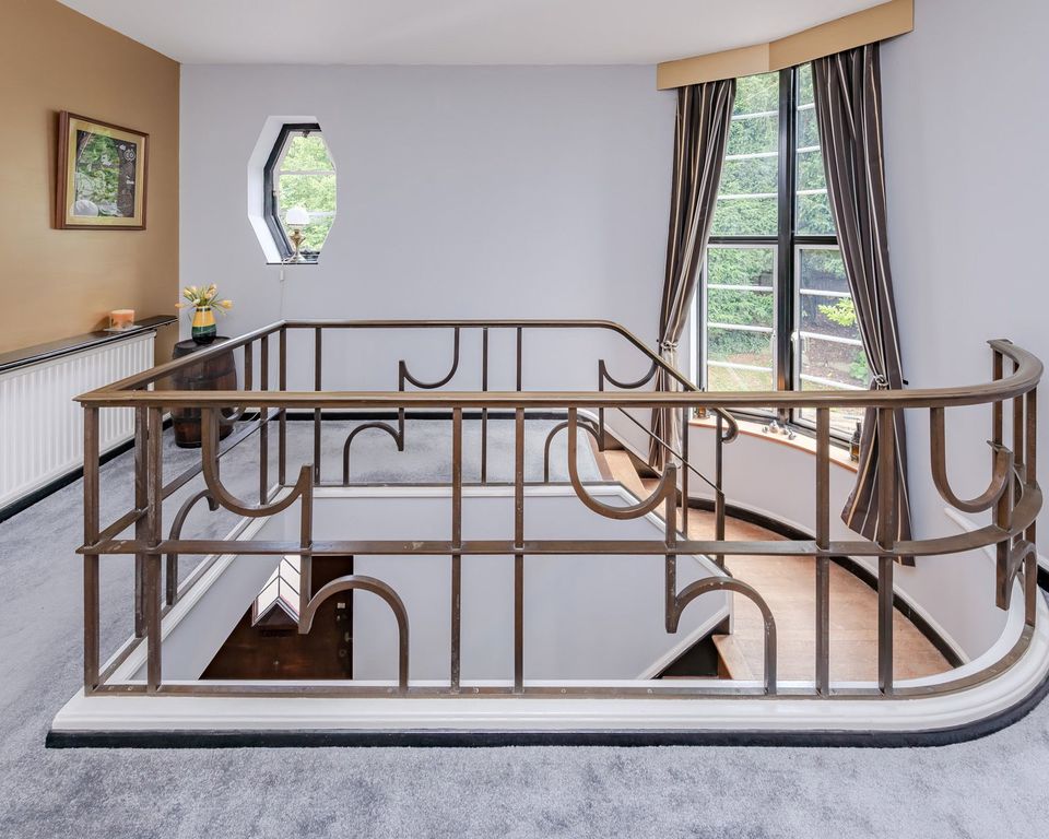 Additional image 22 of 5 bed detached house for saleHarestone Hill, Caterham CR3