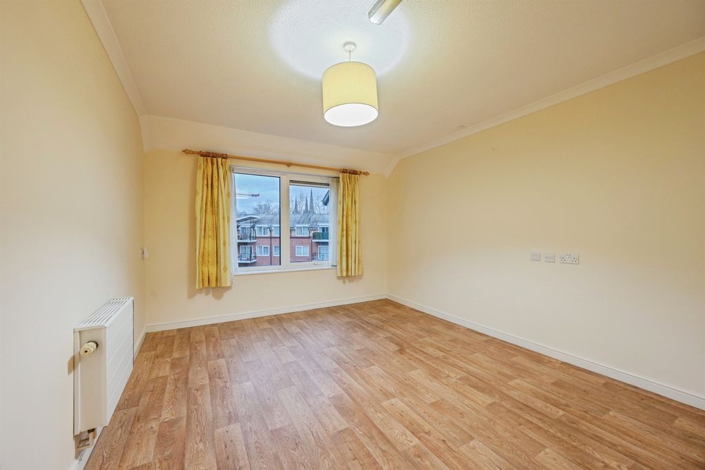 Additional image 9 of 1 bed flat for saleLower Sandford Street, Lichfield WS13