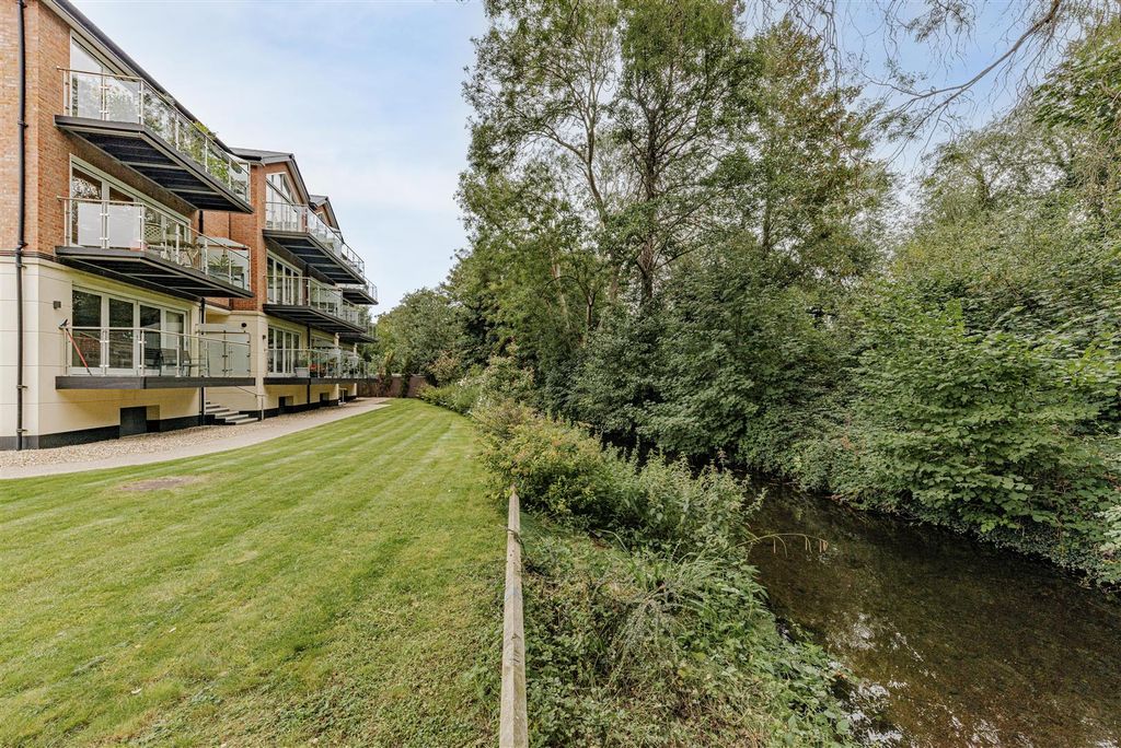 Additional image 16 of 2 bed flat for saleSt. Stephen's Road, Canterbury CT2