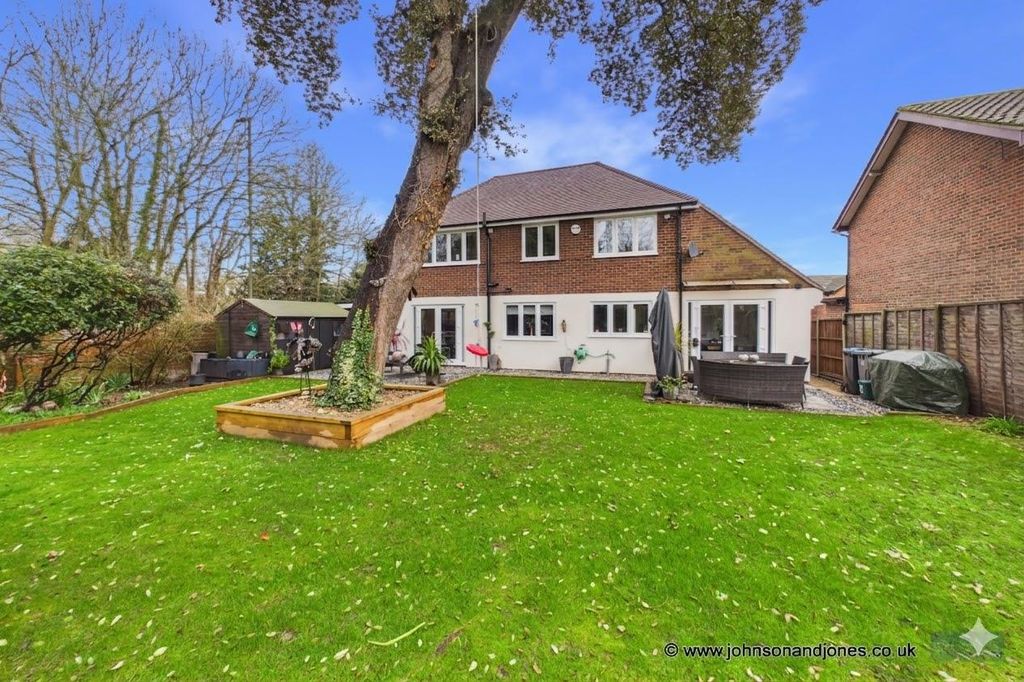 Additional image 31 of 4 bed detached house for saleLittle Green Lane, Chertsey KT16
