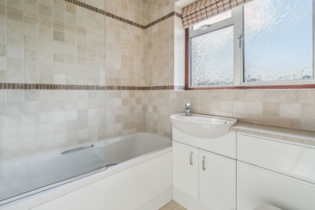 Additional image 13 of 4 bed detached house for saleHunters Close, Chesham HP5