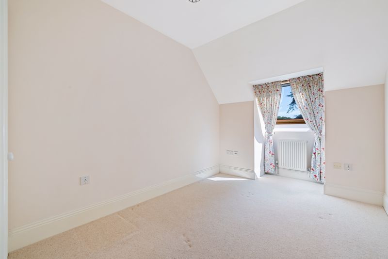 Additional image 12 of 2 bed flat for saleThe Avenue, Summersdale, Chichester PO19