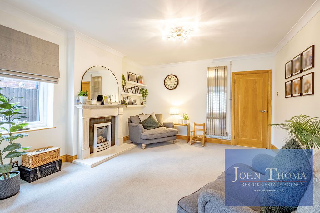 Additional image 6 of 4 bed detached house for saleNew Barns Way, Chigwell IG7