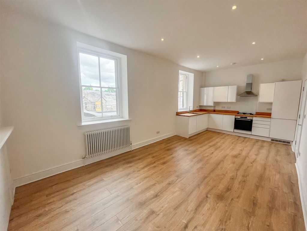Additional image 2 of 2 bed flat for saleThe George, St. Johns Road, Buxton SK17