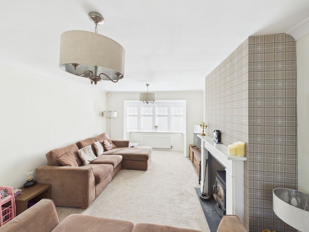 Additional image 18 of 4 bed detached house for saleTelford Close, Castleford, West Yorkshire WF10