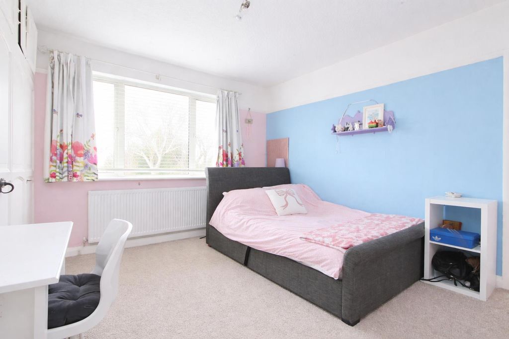 Additional image 17 of 5 bed semi-detached house for saleStanley Park Road, Carshalton SM5
