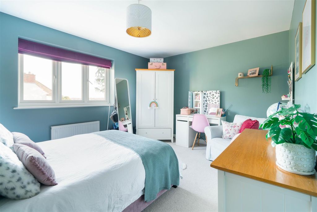 Additional image 34 of 4 bed detached house for saleNetherleigh Road, Ashgate, Chesterfield S40