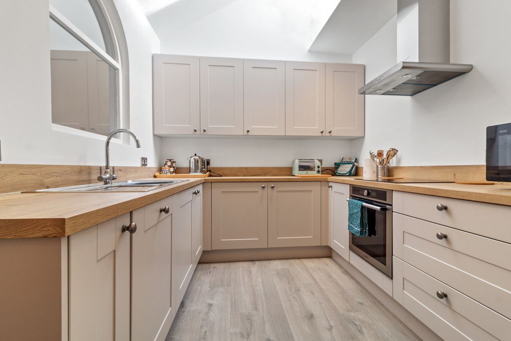 Additional image 5 of 3 bed flat for sale32 The Promenade, Arnside LA5