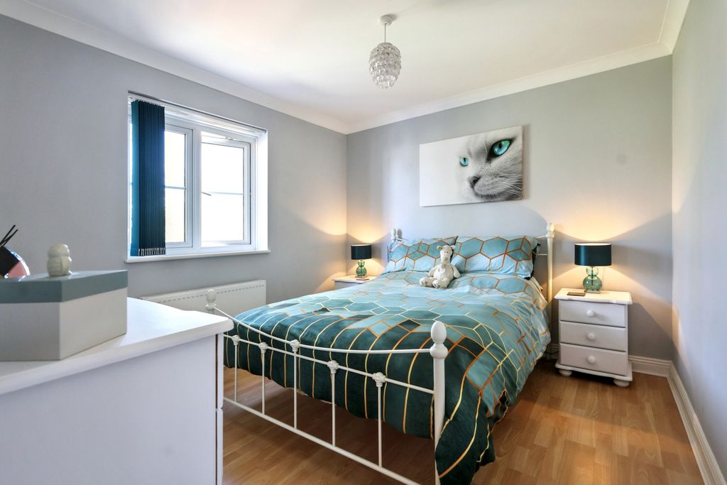 Additional image 19 of 4 bed detached house for sale4 Hatwell Row, Carterton OX18