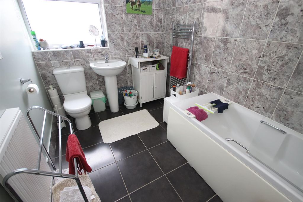Additional image 14 of 6 bed detached house for saleGreenway Lane, Chippenham SN15