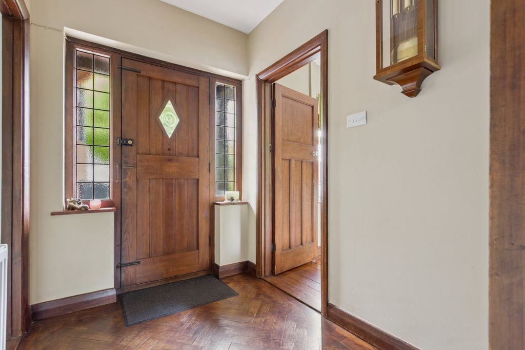 Additional image 12 of 4 bed detached house for saleLowndes Avenue, Chesham, Buckinghamshire HP5