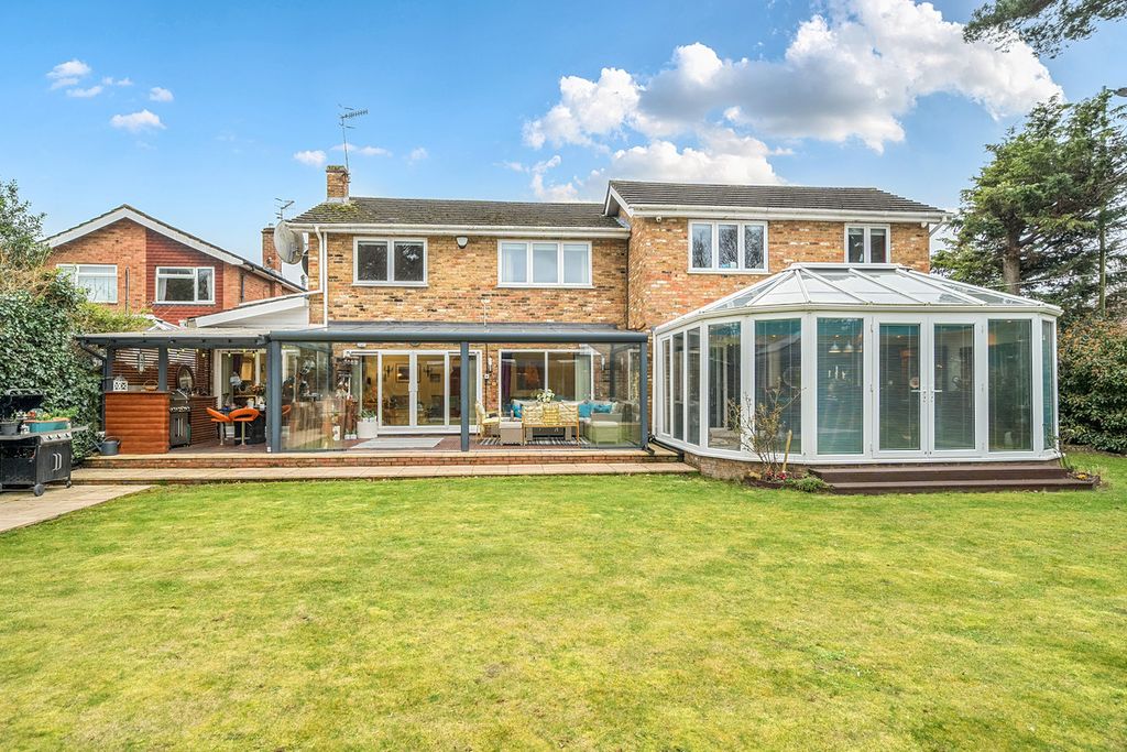 Additional image 2 of 5 bed detached house for saleHeathfield Road, Bushey WD23