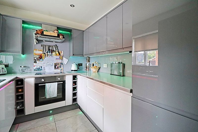 Additional image 6 of 5 bed detached house for saleAzalea Mews, Canvey Island SS8