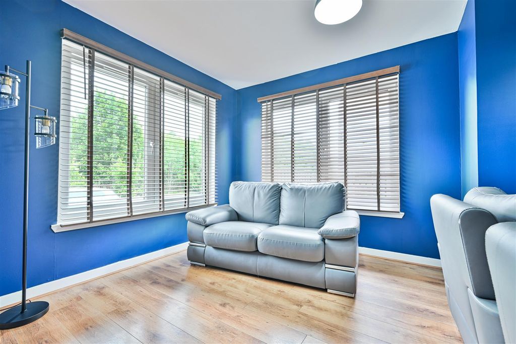 Additional image 4 of 2 bed flat for saleWellington Street, Wishaw ML2
