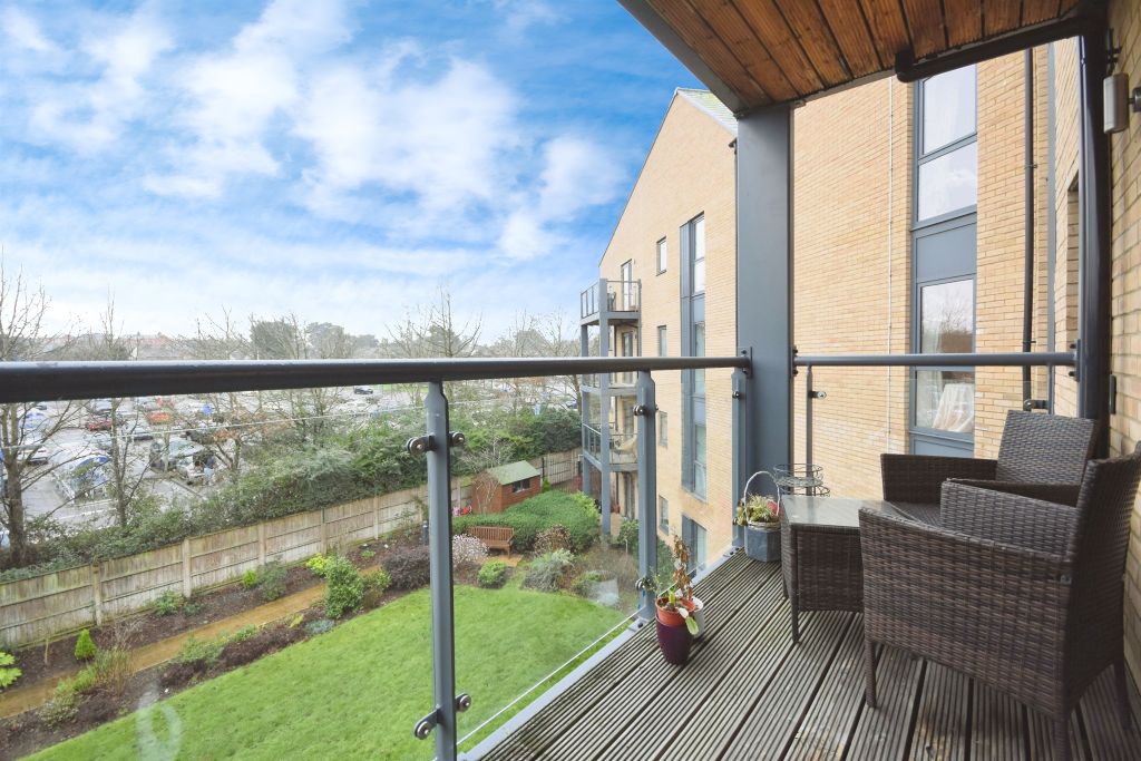 Additional image 4 of 2 bed flat for salePrinces Road, Chelmsford CM2