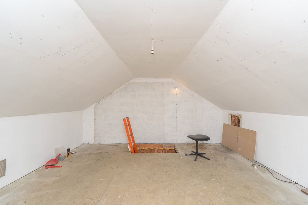 Additional image 25 of 4 bed semi-detached house for saleKirkbank Road, Burntisland KY3