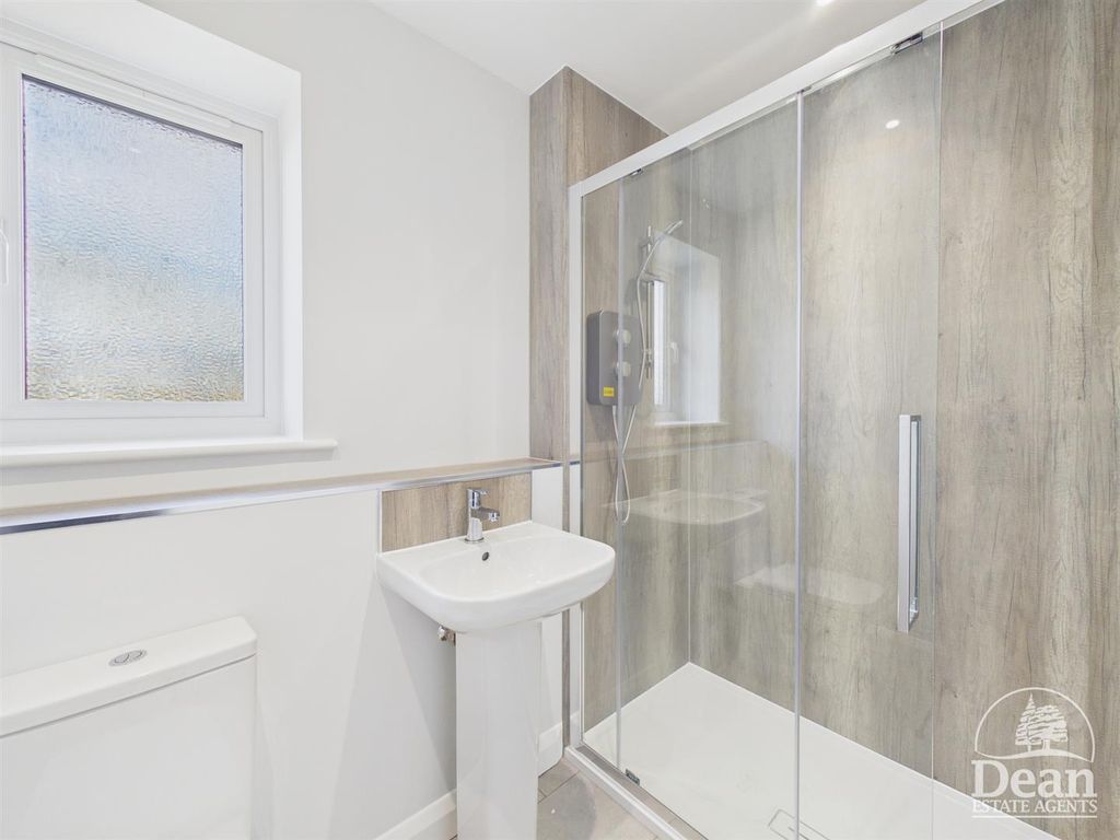 Additional image 10 of 4 bed detached house for saleSchool Close, Cinderford GL14