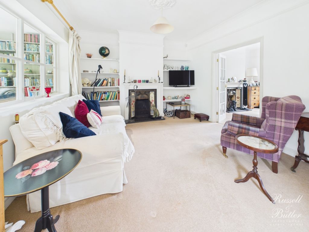 Additional image 3 of 4 bed detached house for saleMoreton Road, Buckingham, Buckinghamshire MK18