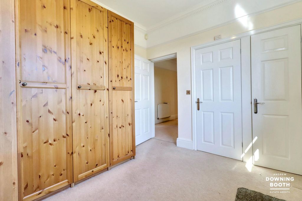 Additional image 17 of 2 bed flat for saleNightingale Walk, Burntwood WS7